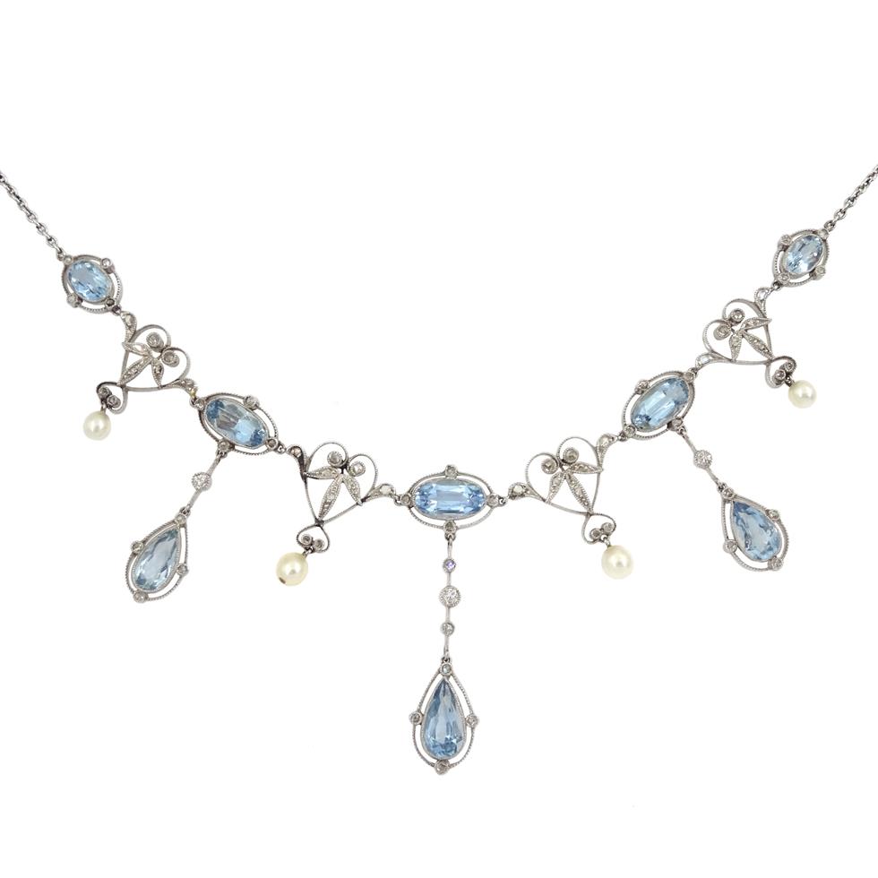 Jewellery, Watches & Silver on 02/12/2021