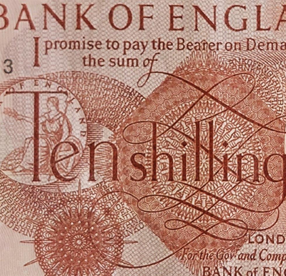 Coins, Banknotes & Stamps on 09/06/2022