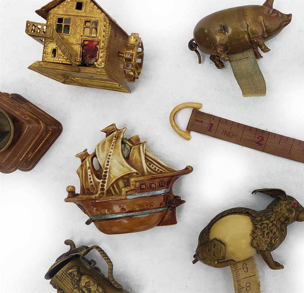 Decorative Antiques & Collectors Sale on 10/06/2022