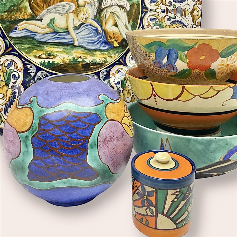 Decorative Antiques & Collectors on 21/04/2023