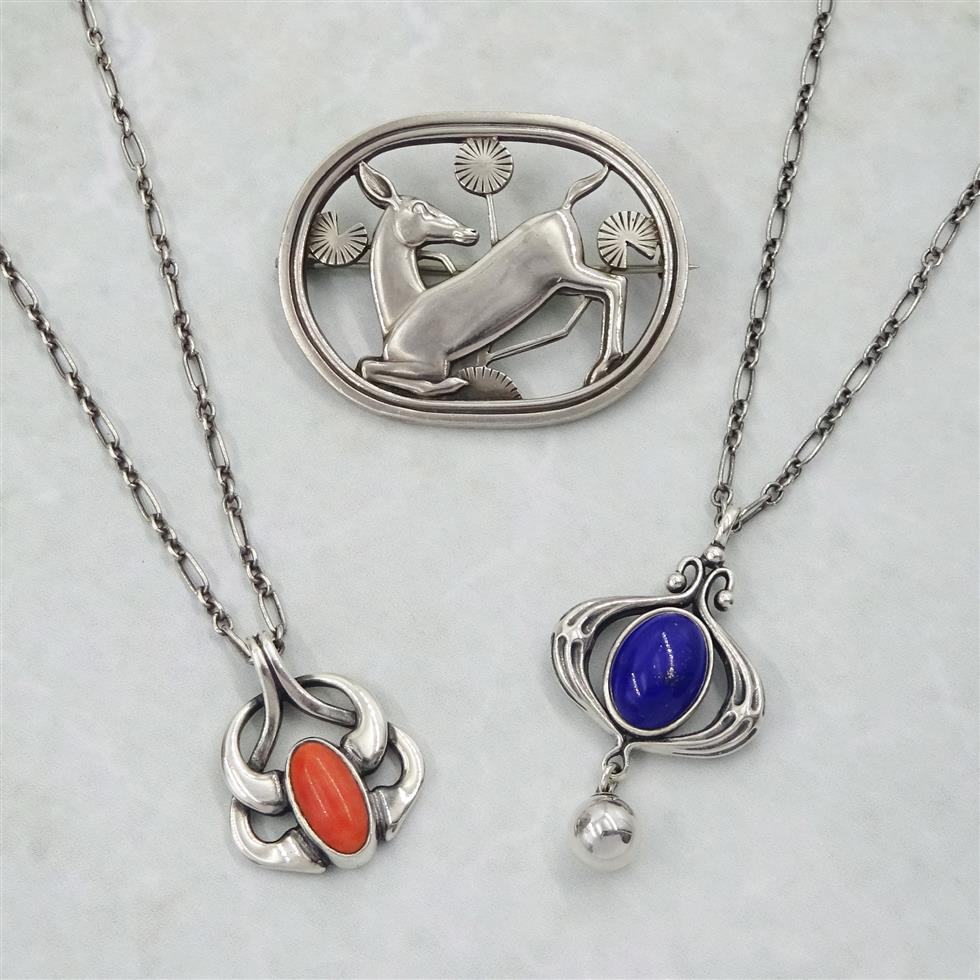 Jewellery & Watches  on 29/06/2023