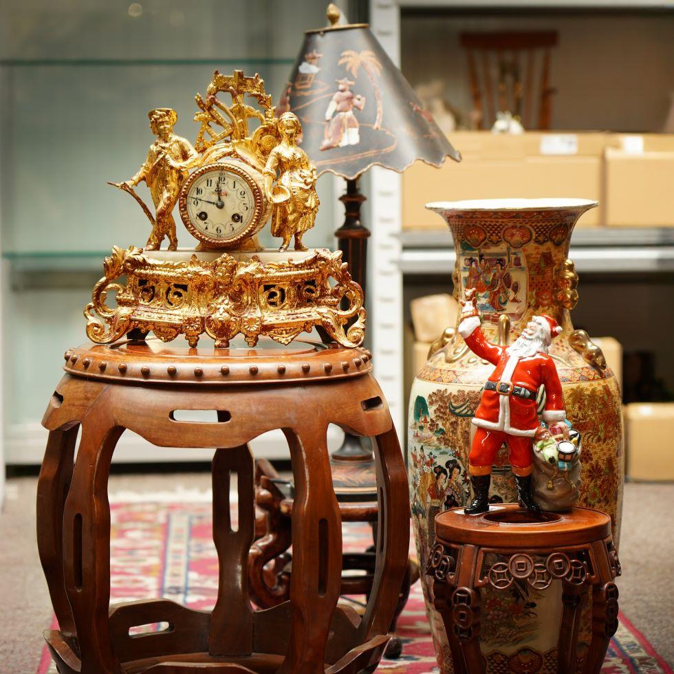 Affordable Antiques & Collectors on 07/11/2024