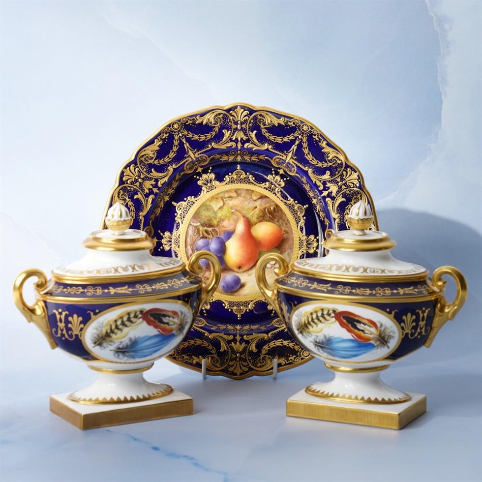 Antique & Decorative Objects