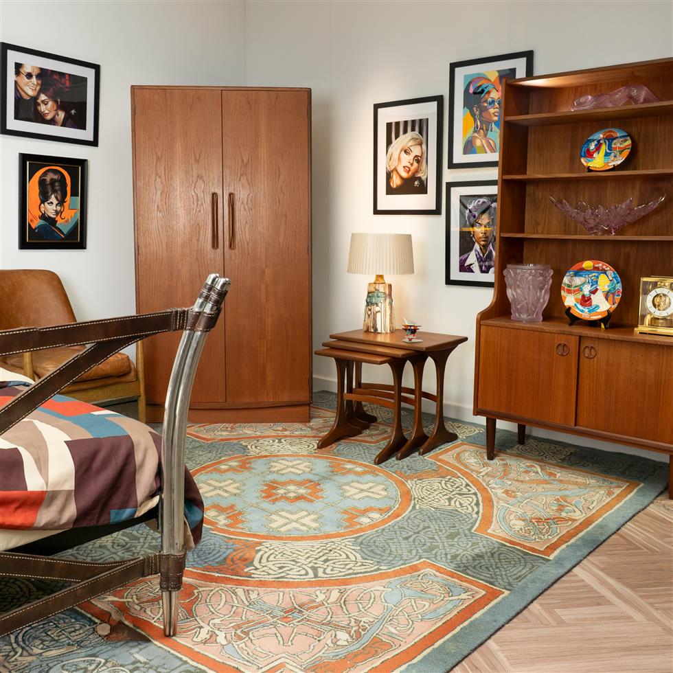 Modern Living & Design