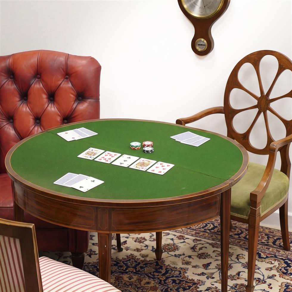 Furniture & Rugs
