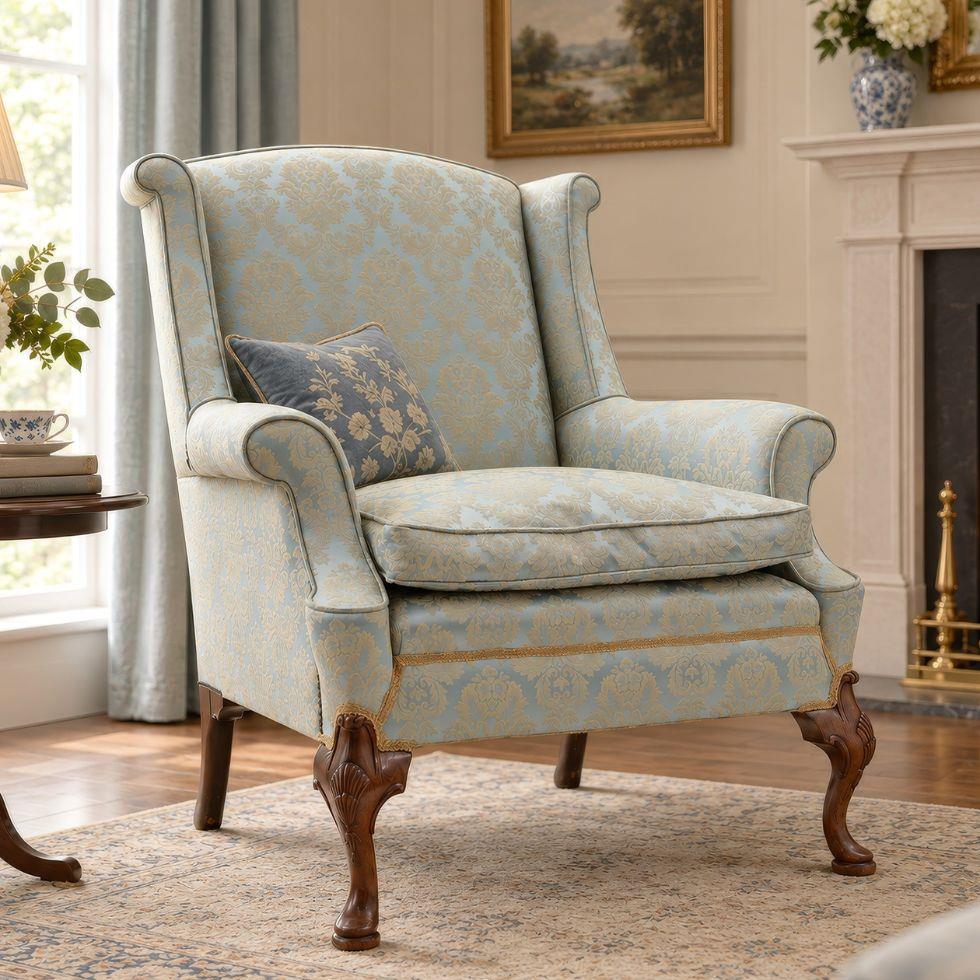 Furniture & Rugs