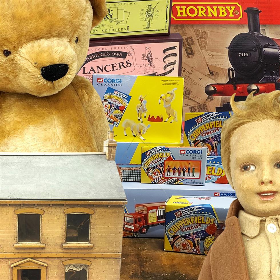 Toys, Diecast Model Cars, Dolls & Vintage Teddy Bears on 19/03/2021
