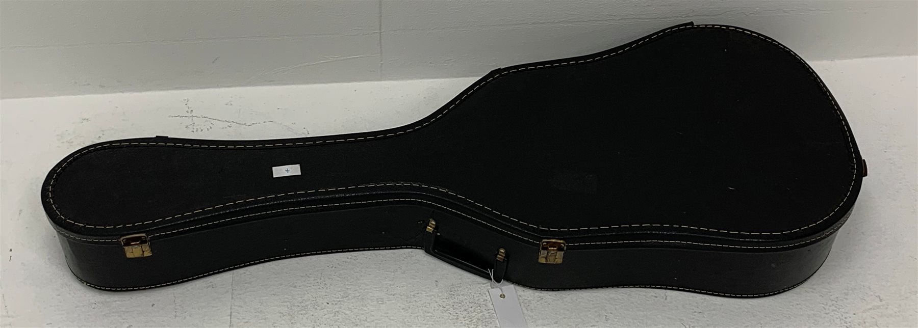 Harmony H-6303 Sovereign acoustic guitar, spruce top, mahogany body, in carrying case