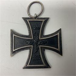 WWI German Iron Cross Second Class with suspension ring