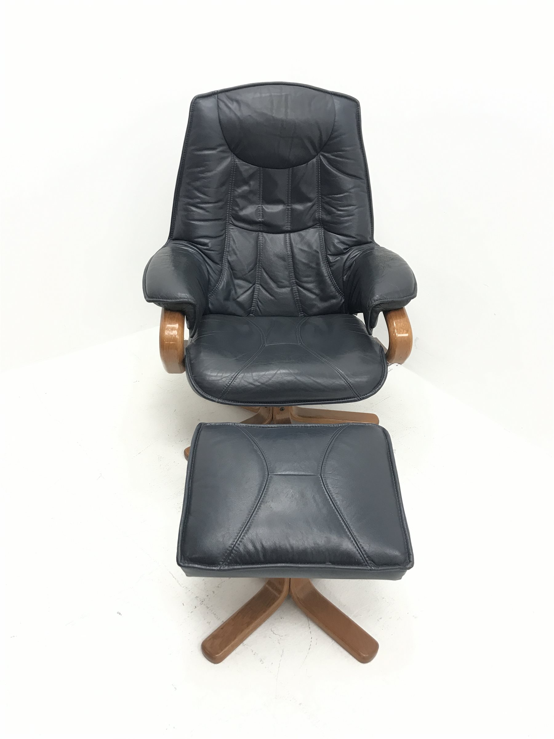 Ekornes Somo reclining chair and stool 