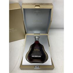 Hennessy Paradis Rare Cognac, 70cl 40% vol, in original presentation box  