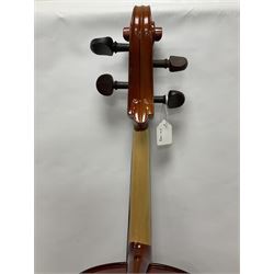 1/2 size Stentor student cello, back size 63cm, full length 106cm