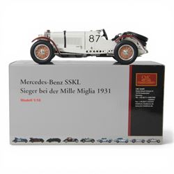 Limited edition CMC 1:18 scale diecast model car no.M055 Mercedes Benz SSKL Sieger bei der Mille Miglia 1931 racing no. 87 in white and red, boxed
