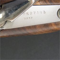 Beretta 686 Onyx Sporting, 12 bore, single trigger, boxlock ejector, over and under shotgun, with 76cm (30