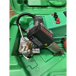 Leister Unifloor E 240V 2300W Hot air welder / floor or fabric welding machine, cased in excellent condition