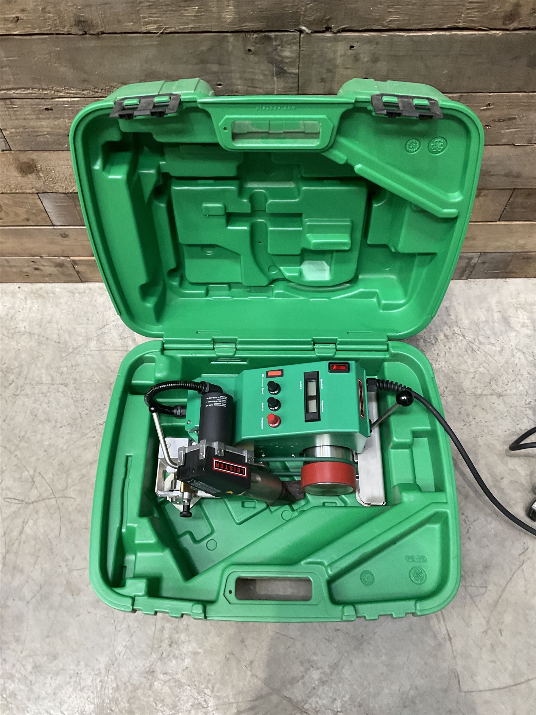 Leister Unifloor E 240V 2300W Hot air welder / floor or fabric welding machine, cased in excellent condition