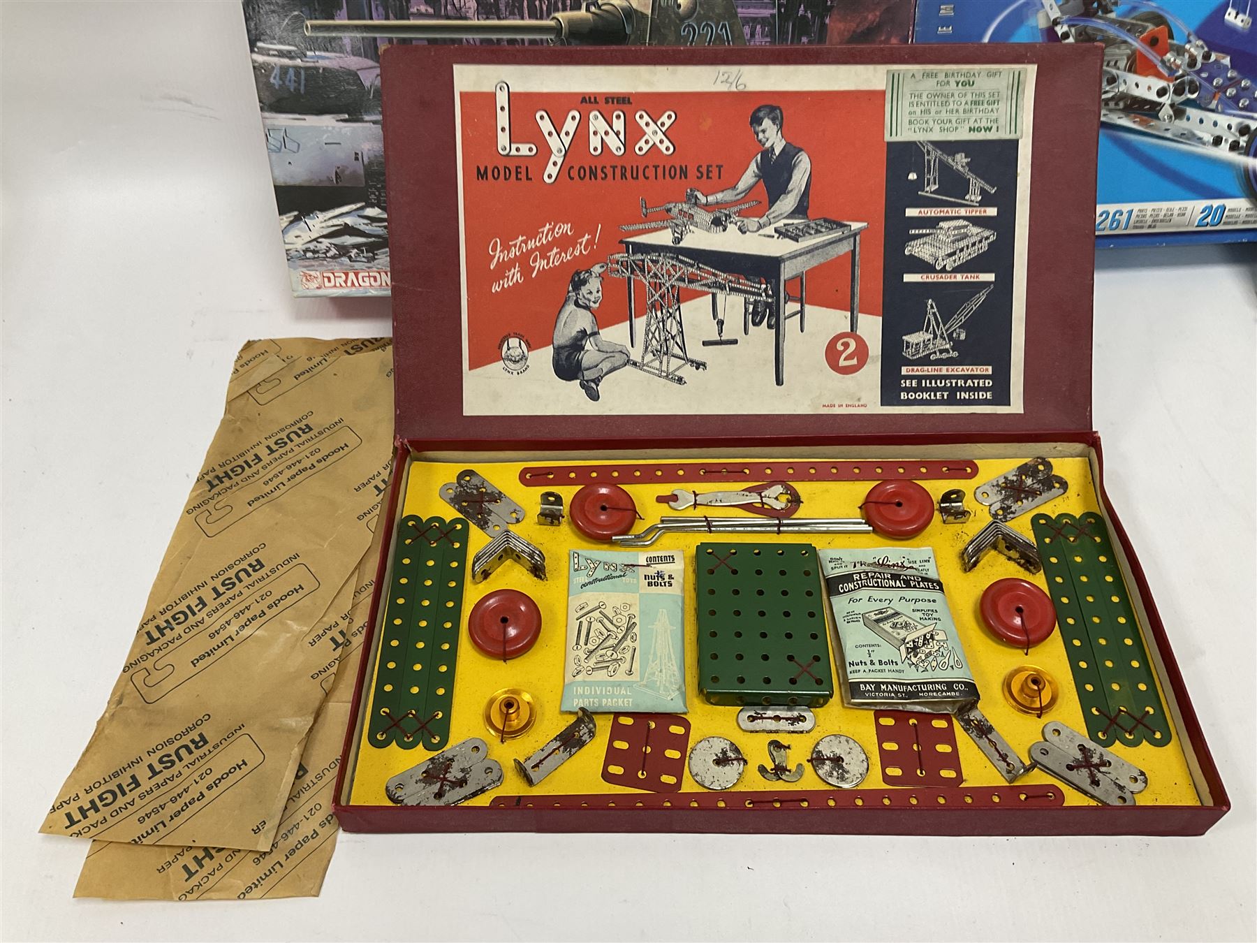 Nineteen assorted construction kits by Lego, Trix, Airfix, Tamiya, Paula, Steel Tec etc; all boxed (19)