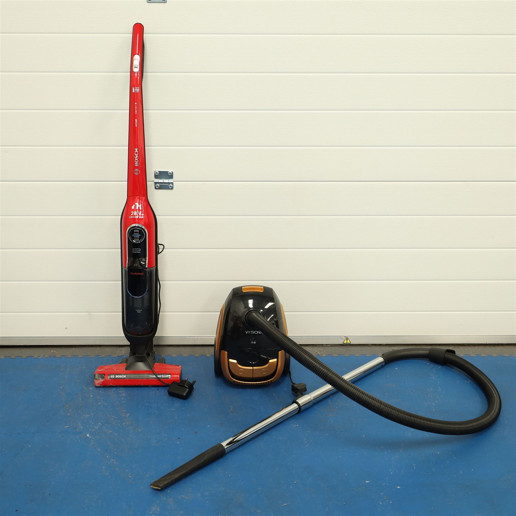 Two domestic vacuum cleaners, Bosch Athlet Series 6, 28v Lithium Power, Vytronix compact vacuum cleaner