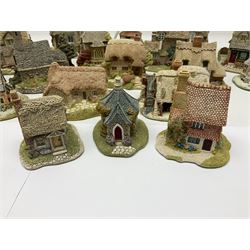 Twenty Lilliput Lanes, including The Chocolate House, Chiltern Mill, Blaise Hamlet, St Kevin Church, some with deeds and original boxes