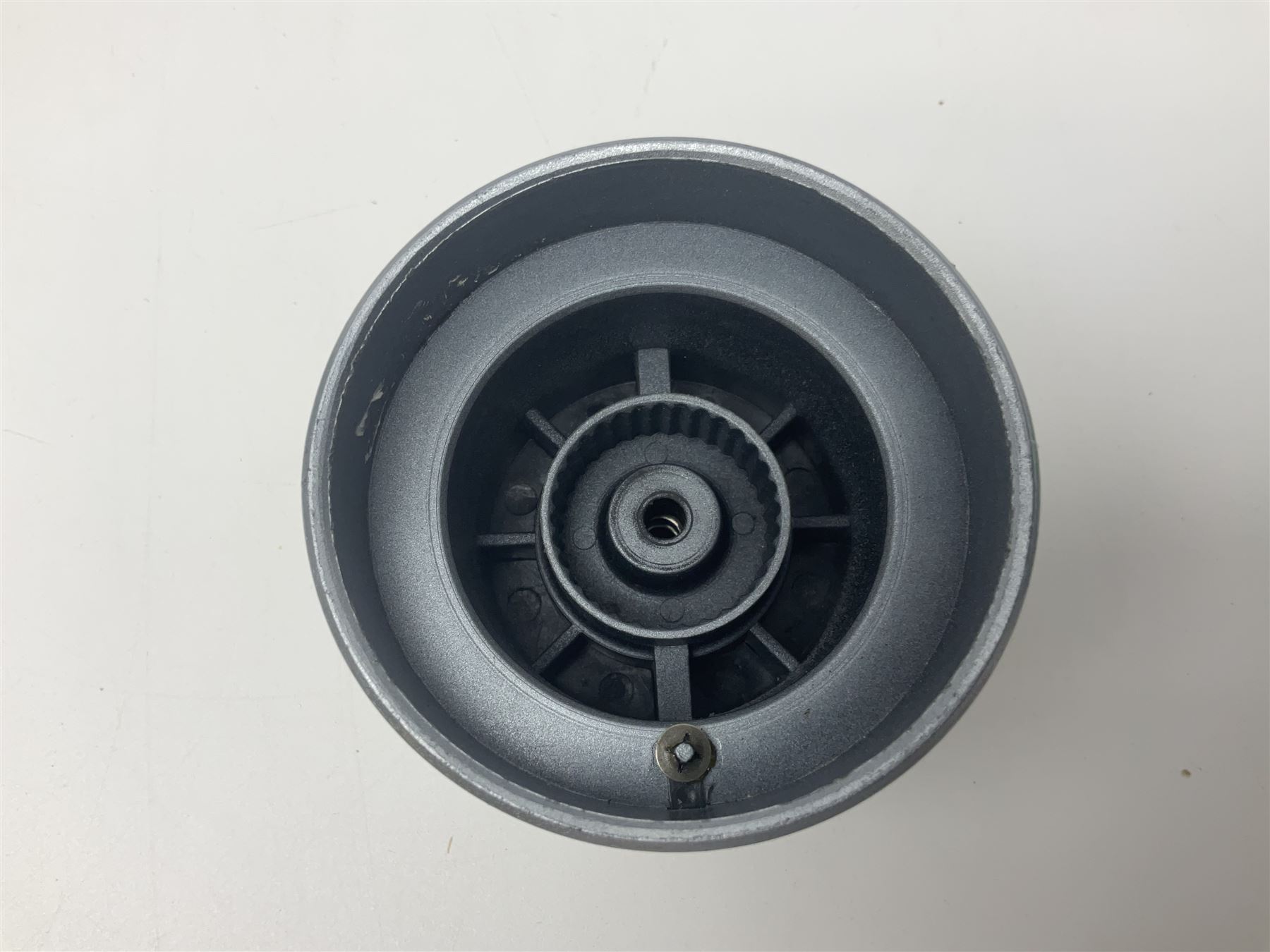 Four fixed spool reels, all in original boxes, comprising Shimano Ultegra 5500 XSD, with spare spool, Mitchell Autosurf 700, with spare spool, Shimano Sedona 600 FB with spare spool and D.A.M Quick 5001