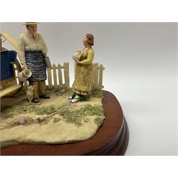 Border Fine Arts limited edition figure, Daily Delivery, model no JH103 by Ray Ayres 299/1500 on a wooden base L39cm, with certificate of authenticity. 