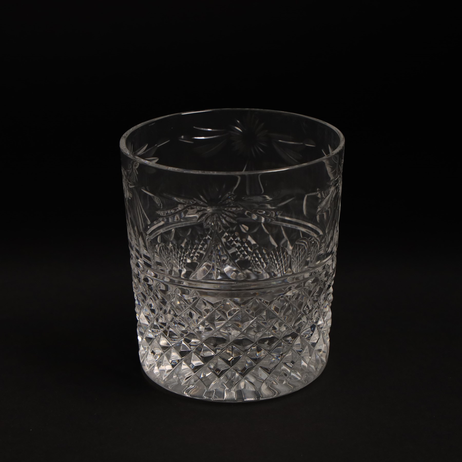  Suite of Stuart crystal Beaconsfield pattern table glass, comprising 6 claret glasses, 6 white wine glasses, 6 dessert wine glasses, 6 brandy balloons, 6 champagne flutes, and 8 whisky tumblers
