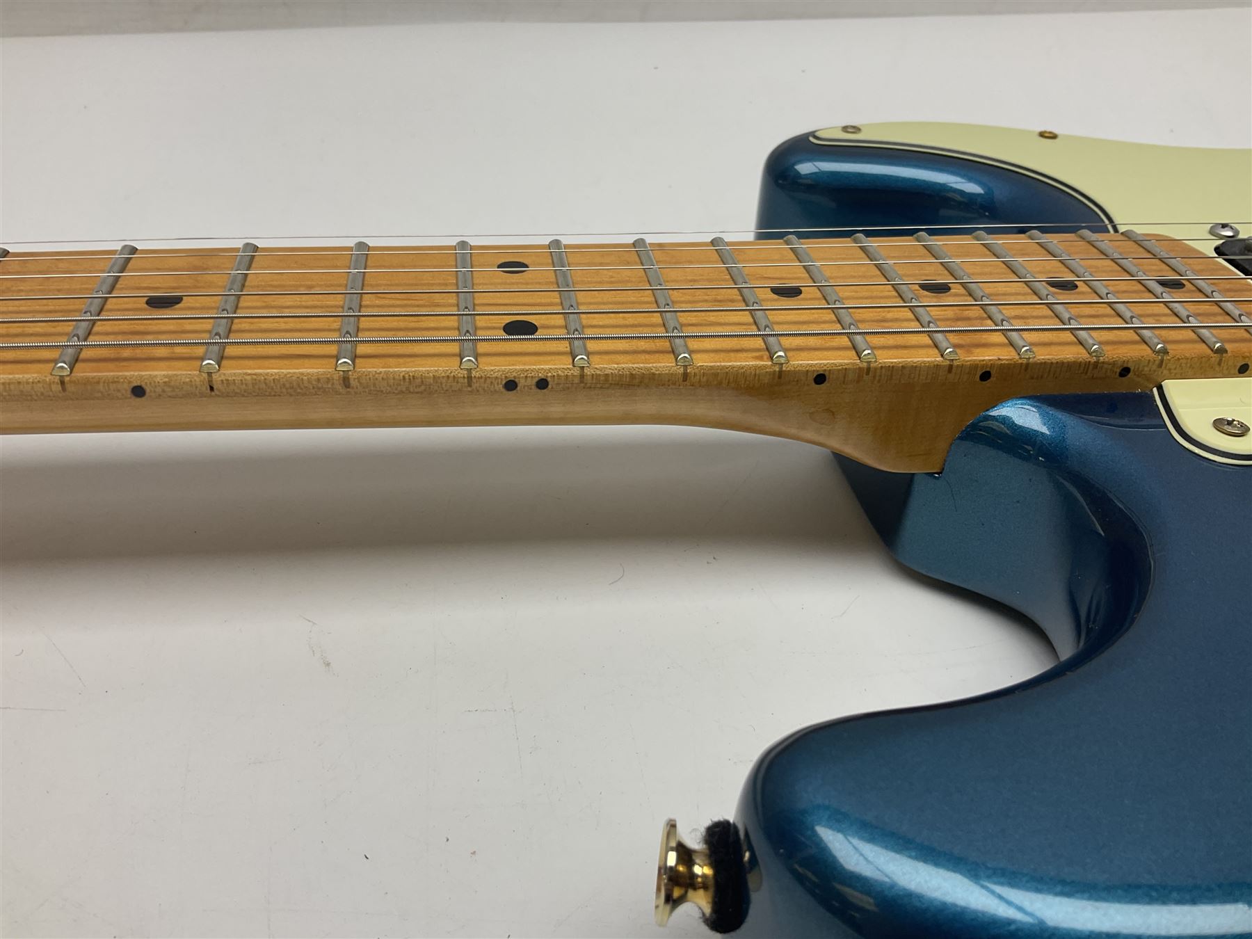 Fender Stratocaster style electric guitar in metallic blue with Rio Grande pick-ups and Fender back-plate L98cm; in Fender soft carrying case
