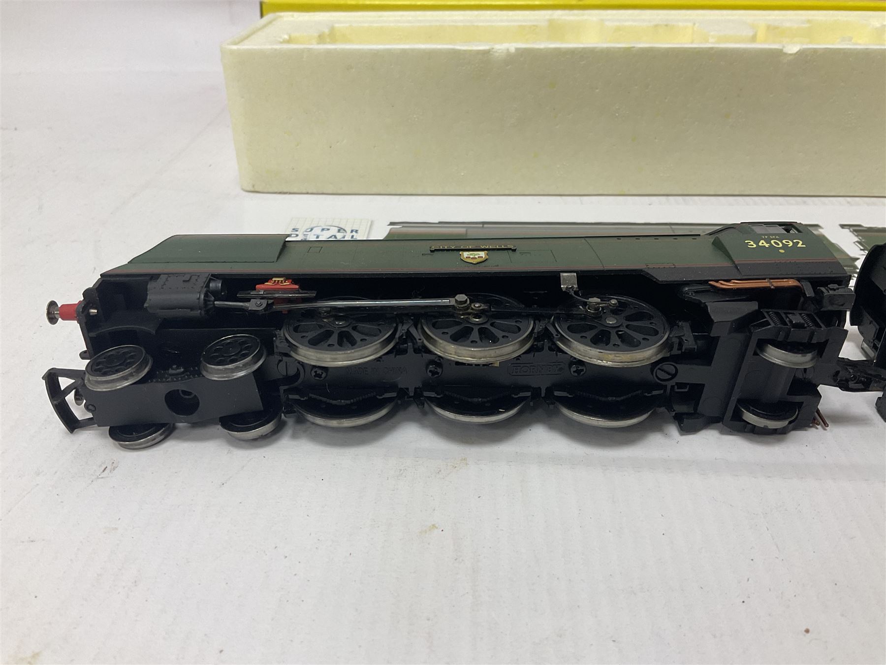 Hornby ‘00’ gauge - Class T9 4-4-0 locomotive Collector Centre Special 118/1200 no.30119 in BR green; Class 06 2-8-0 locomotive no.7675 in LNER black; West Country Class 4-6-2 locomotive ‘City of Wells’ no.34092 in BR green; in original boxes (3) 