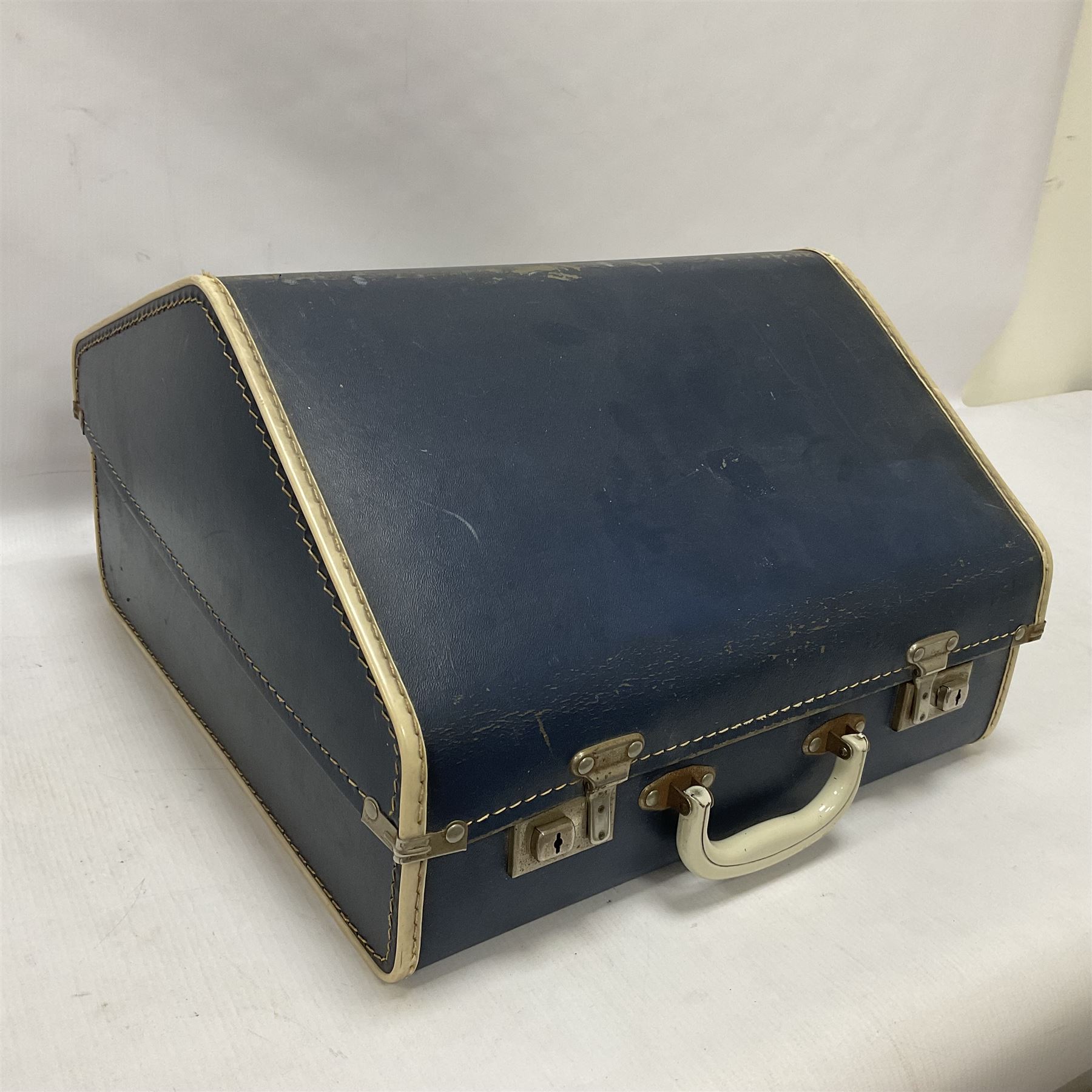 German Hohner student II compact accordion with 26 keys and 12 bass registers in a hard case With tutor