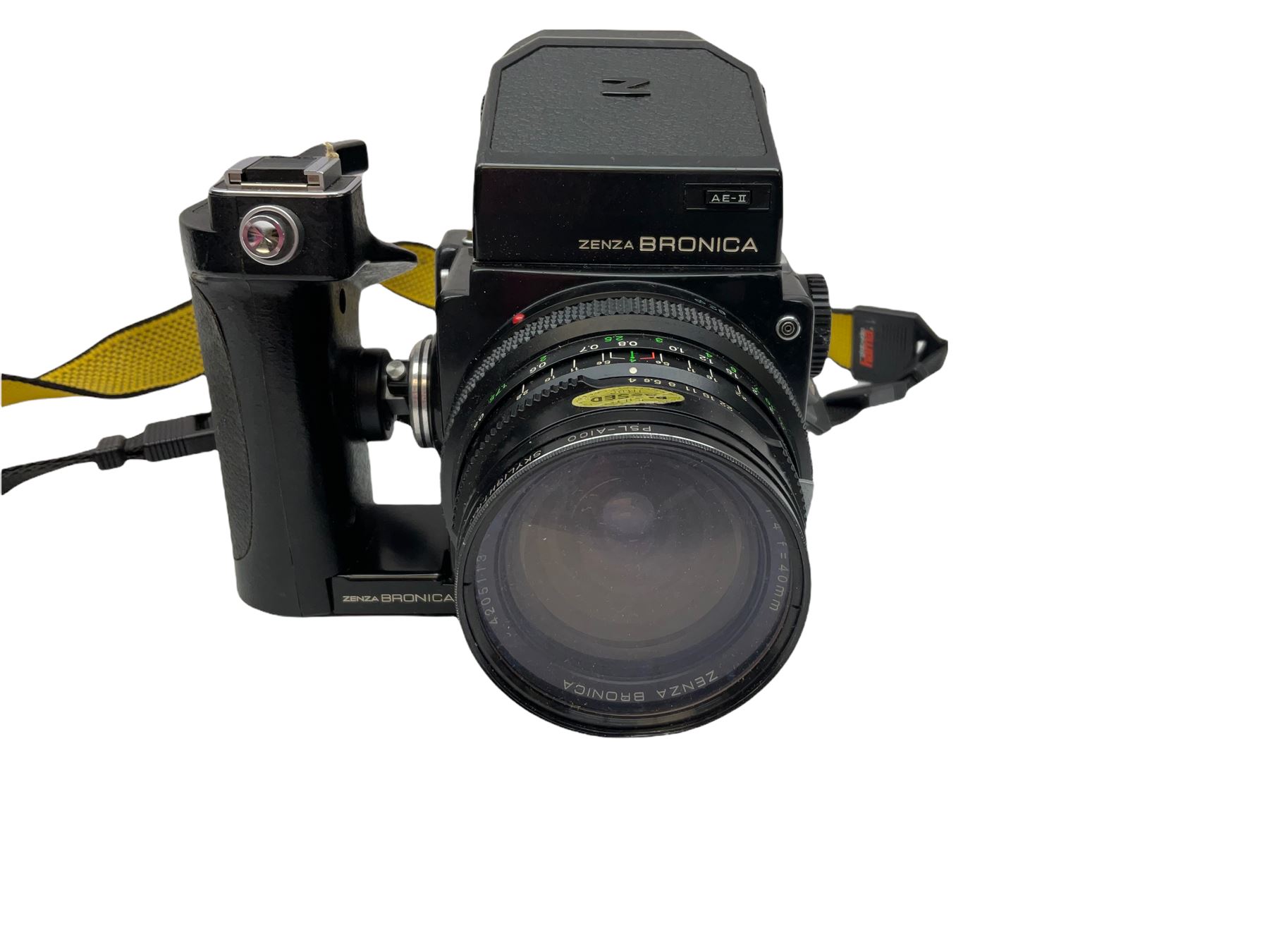 Zenza Bronica ETRS medium format camera body, AE Finder-E Model II, Zenza Bronica Zenzanon MC '1:4 f-40mm' lens, Zenza Bronica Zenzanon MC '1:4.5 f-200mm' lens,  Zenza Bronica Zenzanon MC '1:2.8 f-75mm' lens, and two film backs