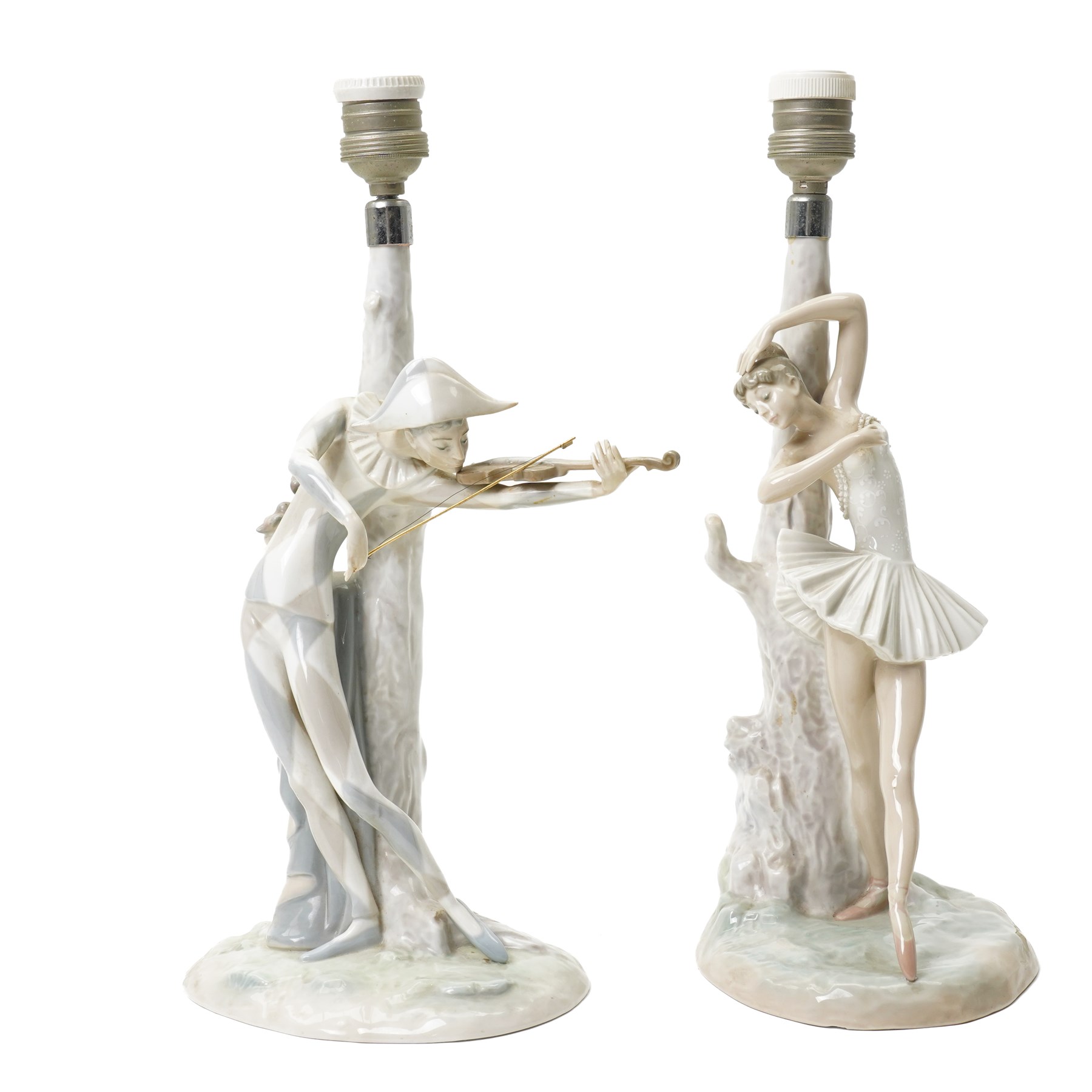 Pair of Lladro lamps, modelled as a Violinist and a Ballerina, including fittings H38cm (2)