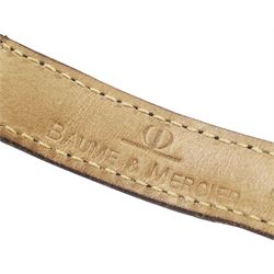 Baume & Mercier ladies 18ct gold quartz wristwatch, champagne dial with baton hour markers, hallmarked, on Baume & Mercier black leather strap, with gilt buckle, with guarantee card dated 1983