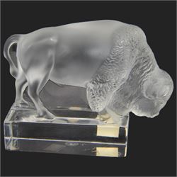 Lalique Buffalo frosted glass paperweight with clear base, signed to base, H10cm 