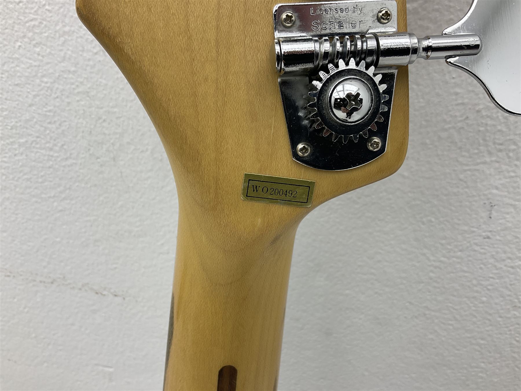 Hohner Professional J Bass F1 four-string fretless electric bass guitar, serial no.C206482 L116cm; in soft carrying case