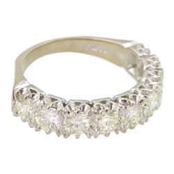 18ct white gold nine stone round brilliant cut diamond ring, London 1976, total diamond weight approx 1.50 carat
