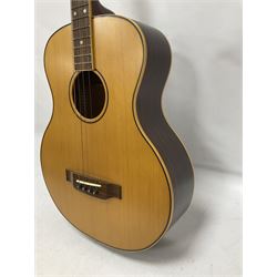 Ozark 'The Ozark Professional' tenor guitar, model no 3372, headstock stamped Ozark and with paper label to interior, in manufacturers hard case, guitar L82cm