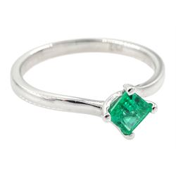 18ct white gold square cut emerald ring, stamped 750