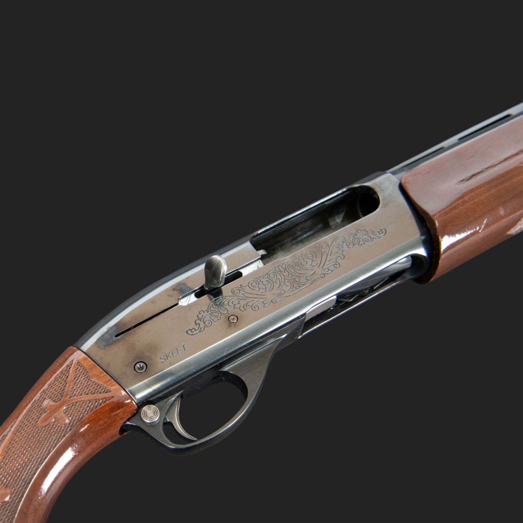 Remington Model 1100 12 bore 3-shot semi-automatic shotgun, 26