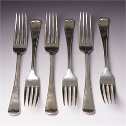 Set of six Edwardian silver Old English pattern table forks Sheffield 1909 Maker Fenton Ru...