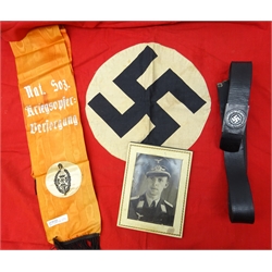  Monochrome photo. of a German Officer, Third Reich leather belt with Gott Mit Uns buckle, Funeral drape, Third Reich flag (4)  