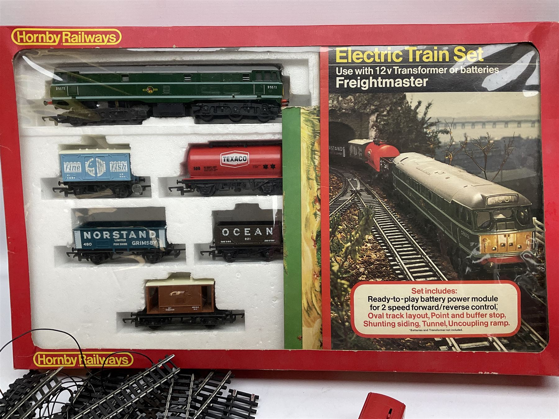'00' gauge - Hornby Freightmaster train set with Class 31 A1A-A1A diesel locomotive No.D5572; Tri-ang RS24 train set (lacking locomotive); both boxed; three unboxed locomotives (one for spares or repair); four wagons; and quantity of track