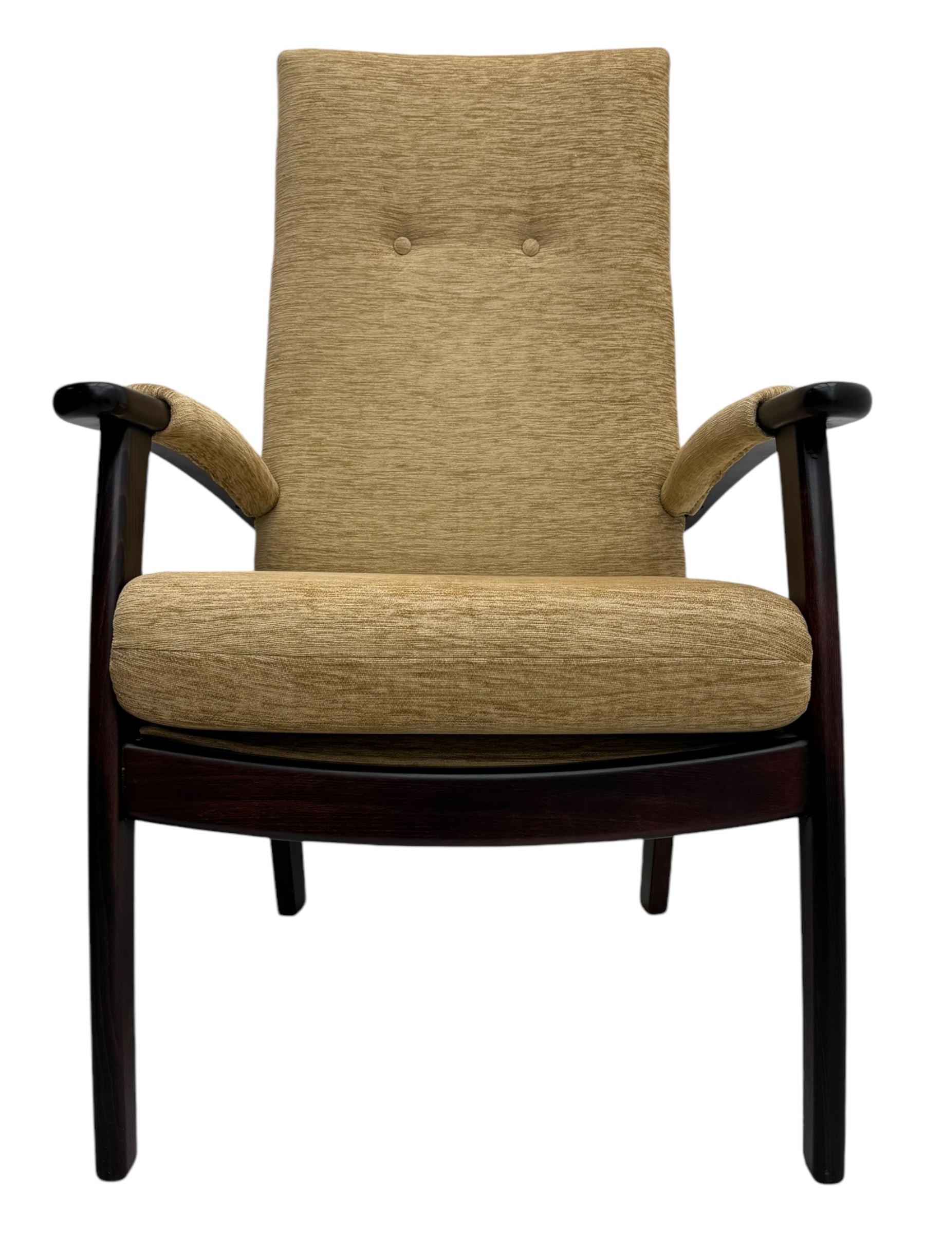 Cintique - late 20th century hardwood-framed easy chair 