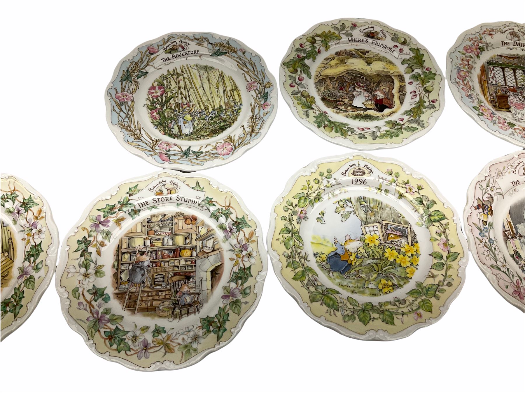 Eighteen Royal Doulton Brambly Hedge decorative plates | Antiques