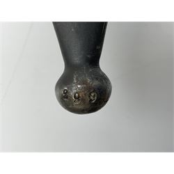 German-made 1908 pattern bayonet by Weyersberg, Kirschbaum & Co, Solingen as used by the Brazilian Army, with 30cm fullered steel blade and hooked quillon numbered 107011 L43cm overall; and Swedish Carl Gustav M1896 Mauser knife bayonet with 21cm steel blade and machined steel grip; in metal scabbard, both numbered 299 L35cm overall (2)