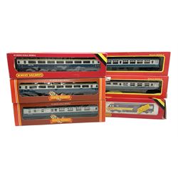 Hornby '00' gauge - B.R. Class 253 High Speed Train Intercity 125 two-car power and dummy power car set Nos.43010 & 43011; and five passenger coaches; all boxed (6)