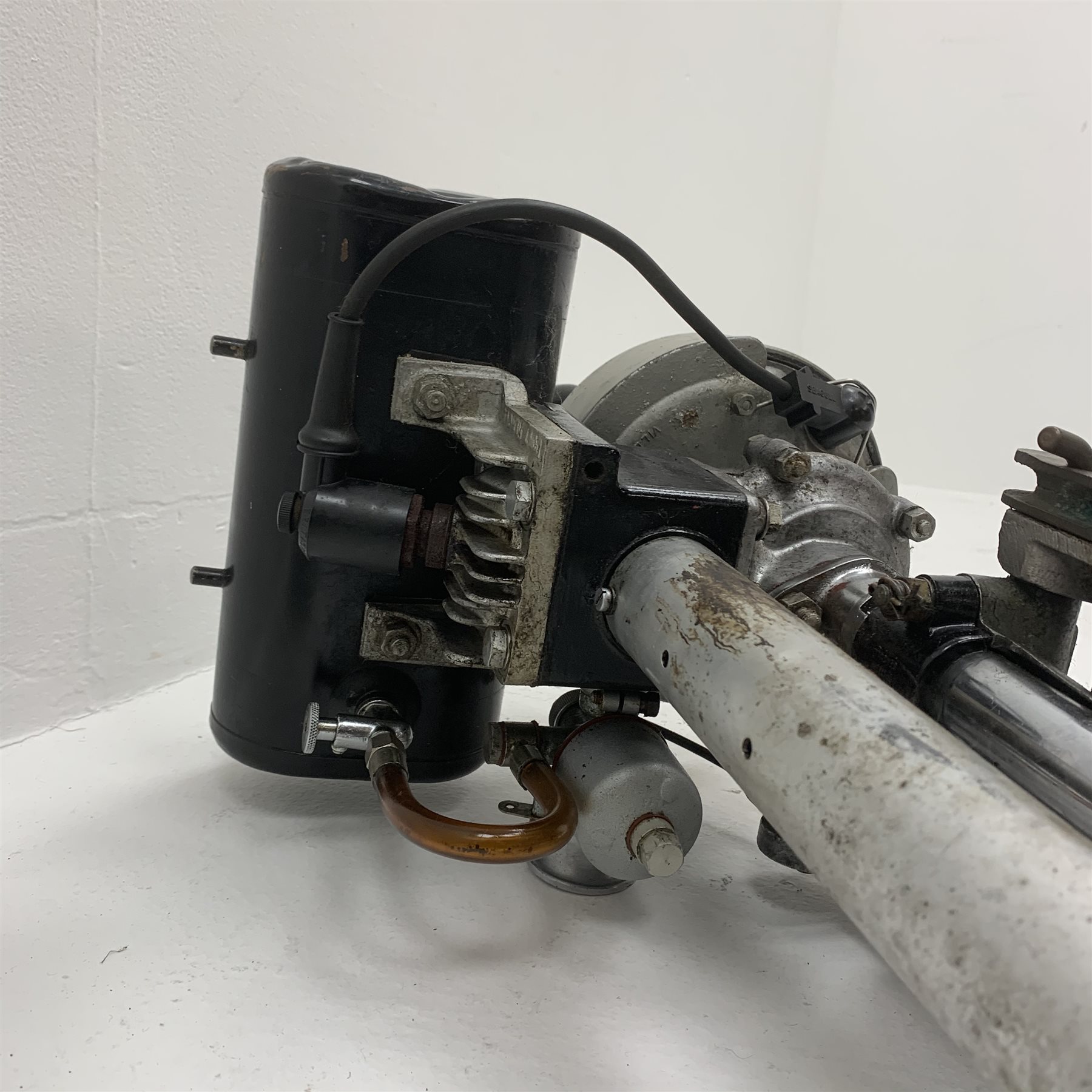 Seagull 1.5hp outboard motor, jetted for 125 oil mix, L78cm; together with a small size semi