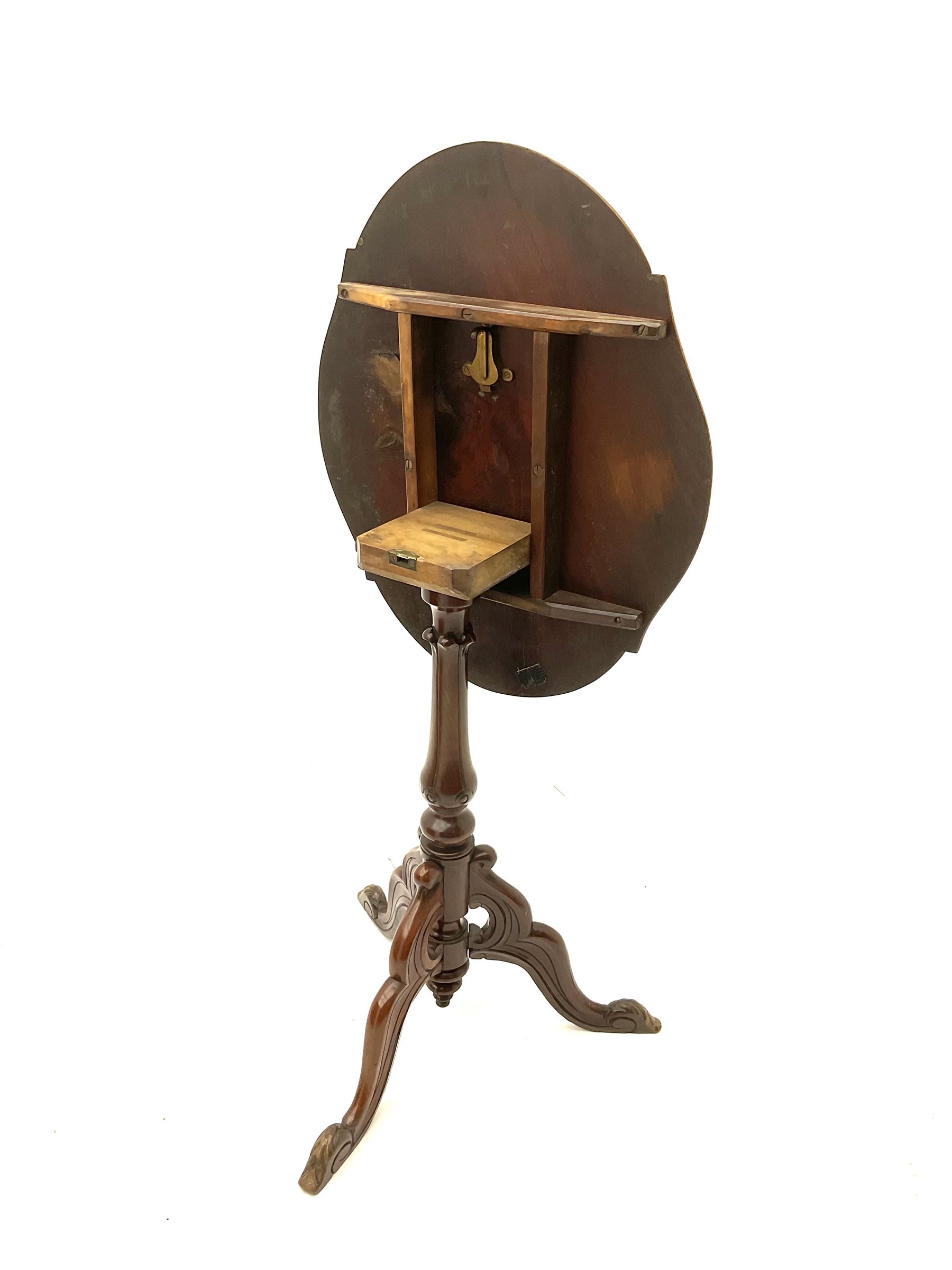 Victorian mahogany tripod table, shaped tilt top on turned and carved column, three shaped splayed supports the acanthus carved terminals