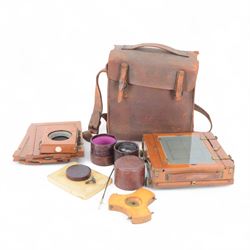 Morley & Cooper full plate mahogany camera, ivory maker's plaque one side reading 'Morley ...