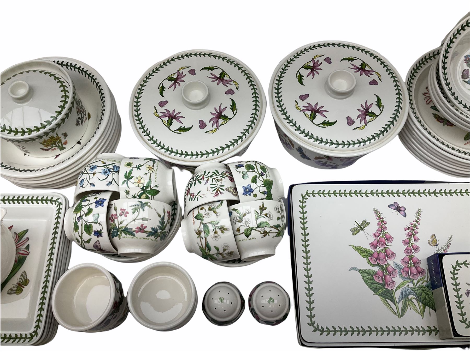 Portmeirion Botanical Garden tea and dinner wears, to include three