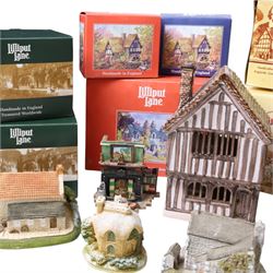 Collection of Lilliput Lanes, including Derwent Le Dale, Sawrey Gill, Golden Memories etc, together with similar 